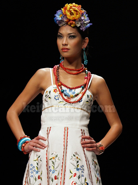 Sue Wong runway catwalk at Mercedes-Benz Fashion Week Los Angeles